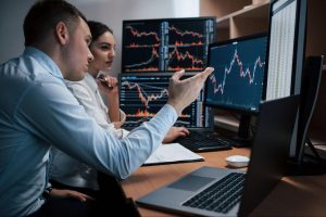 Which Financial Instruments Are Better for Hedging: Cross Currency Swaps or Forward Contracts?